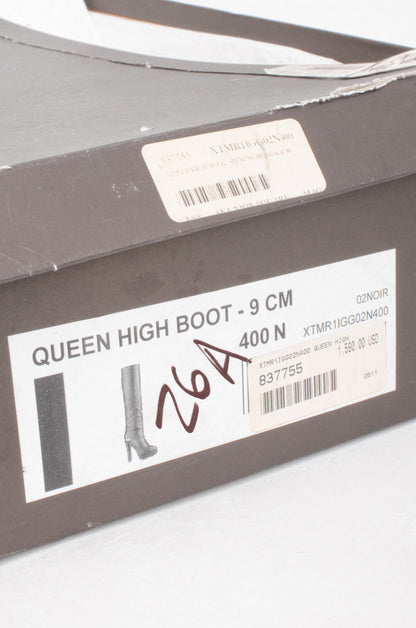 QUEEN KNEE HIGH BOOT WITH TAGS