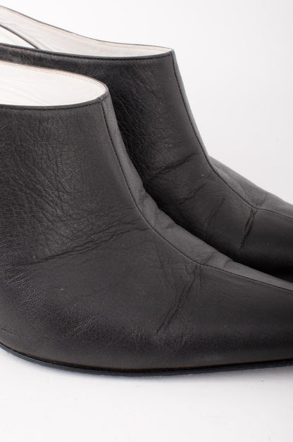 POINTED TOE MULES
