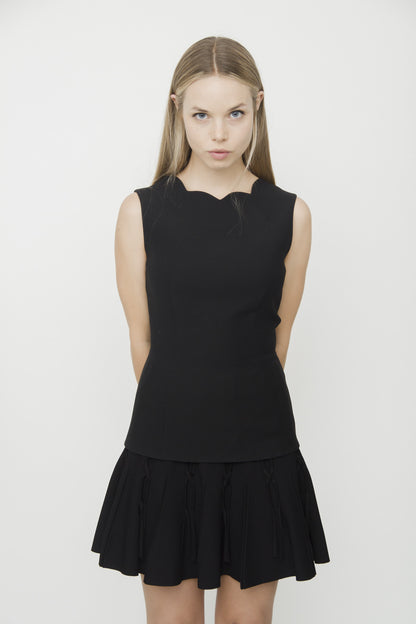 SCALLOPED BLOUSE WITH TAGS