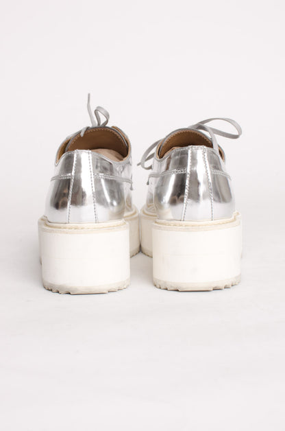 METALLIC SILVER OXFORDS