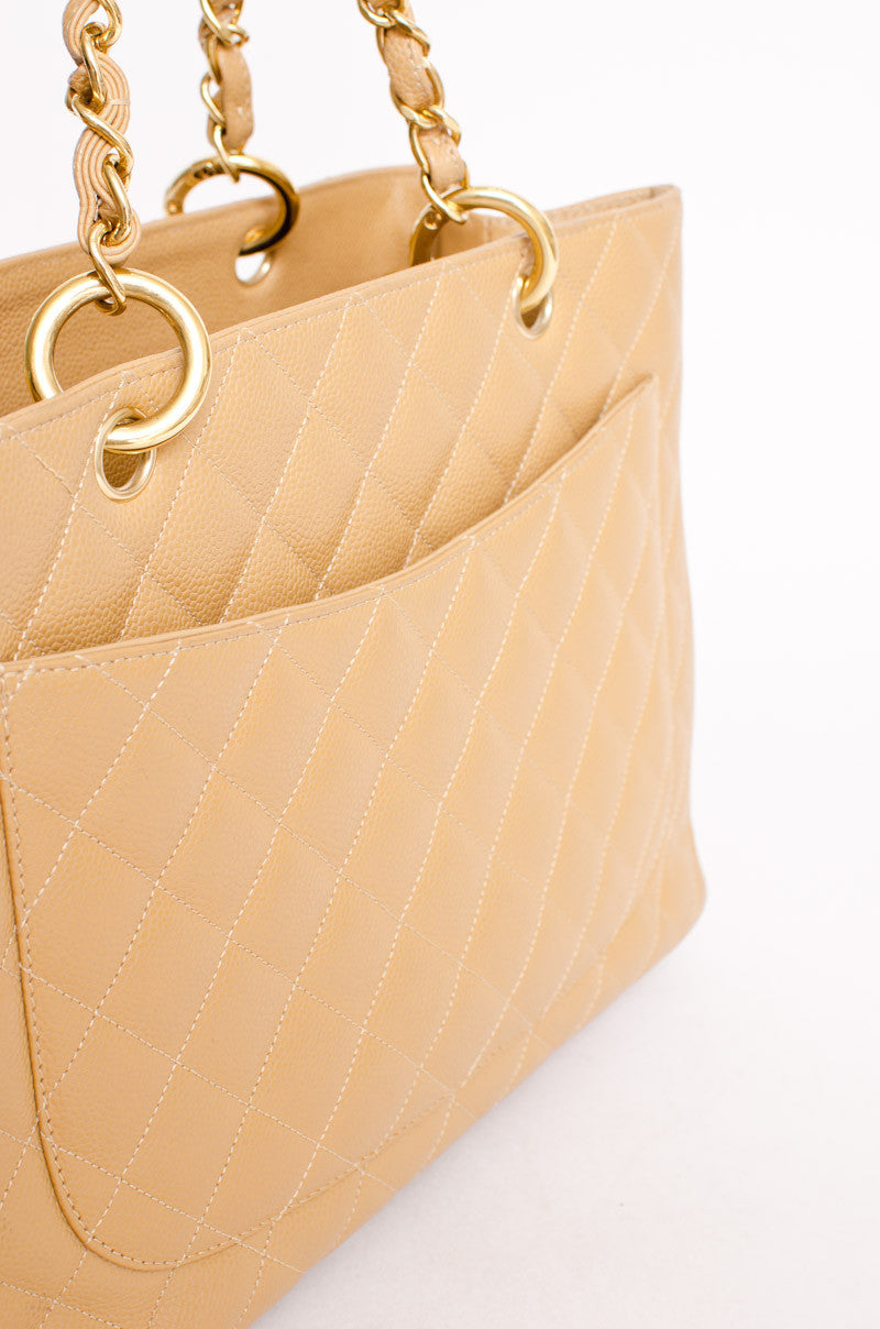 CAVIAR GRAND SHOPPING TOTE