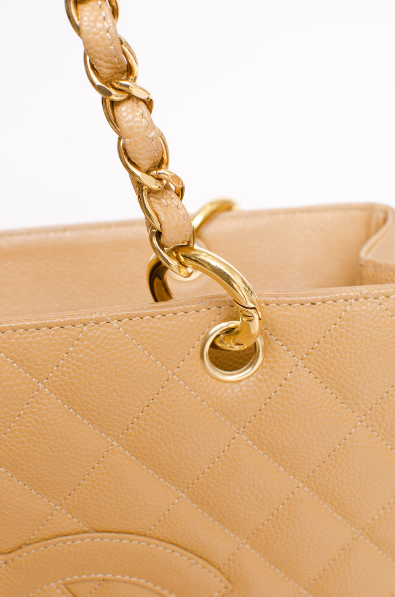 CAVIAR GRAND SHOPPING TOTE