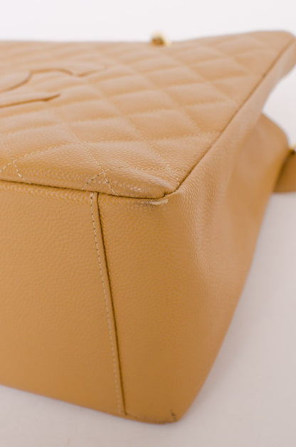 CAVIAR GRAND SHOPPING TOTE