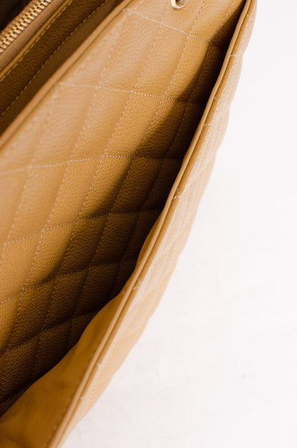 CAVIAR GRAND SHOPPING TOTE