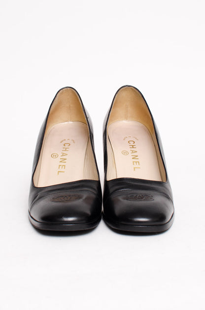 VINTAGE SQUARE TOE PUMPS