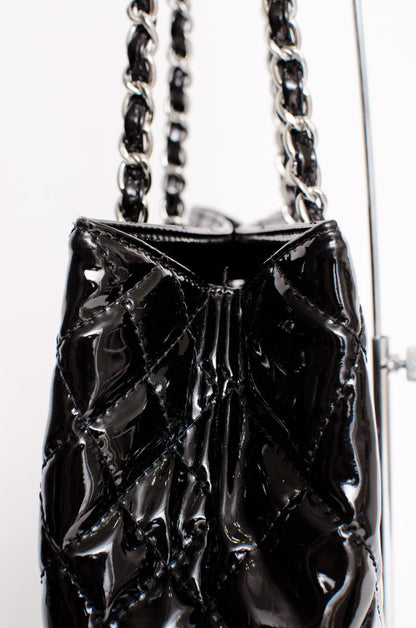 PATENT LEATHER TOTE
