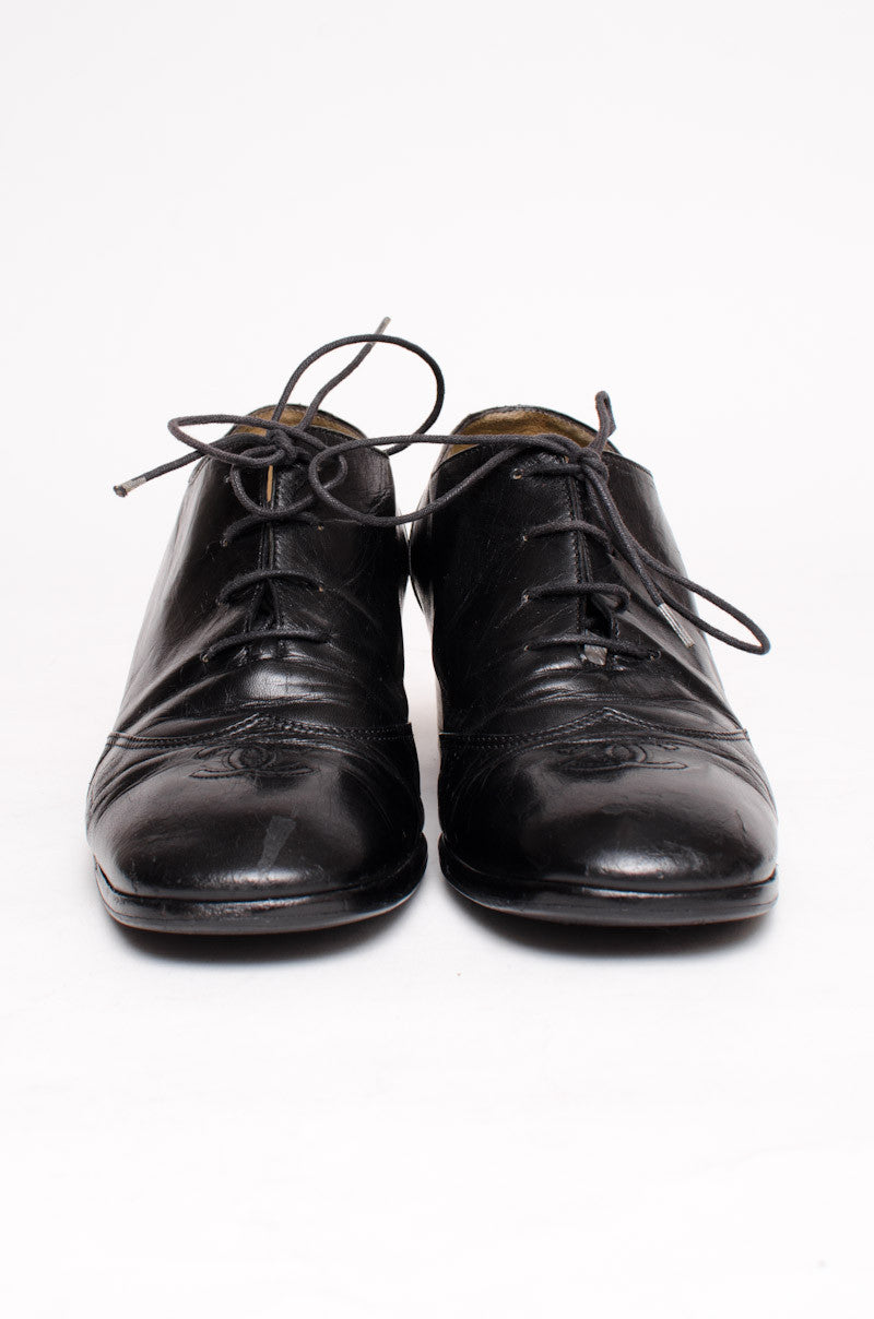 VINTAGE LOAFERS
