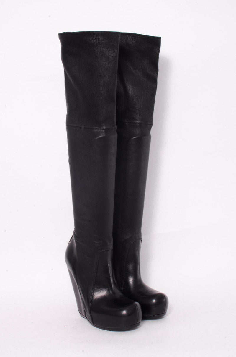 OVER THE KNEE BOOTS