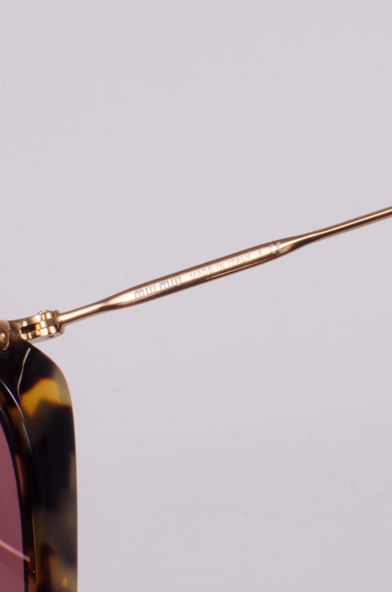 TORTOISESHELL CAT EYE SUNGLASSES