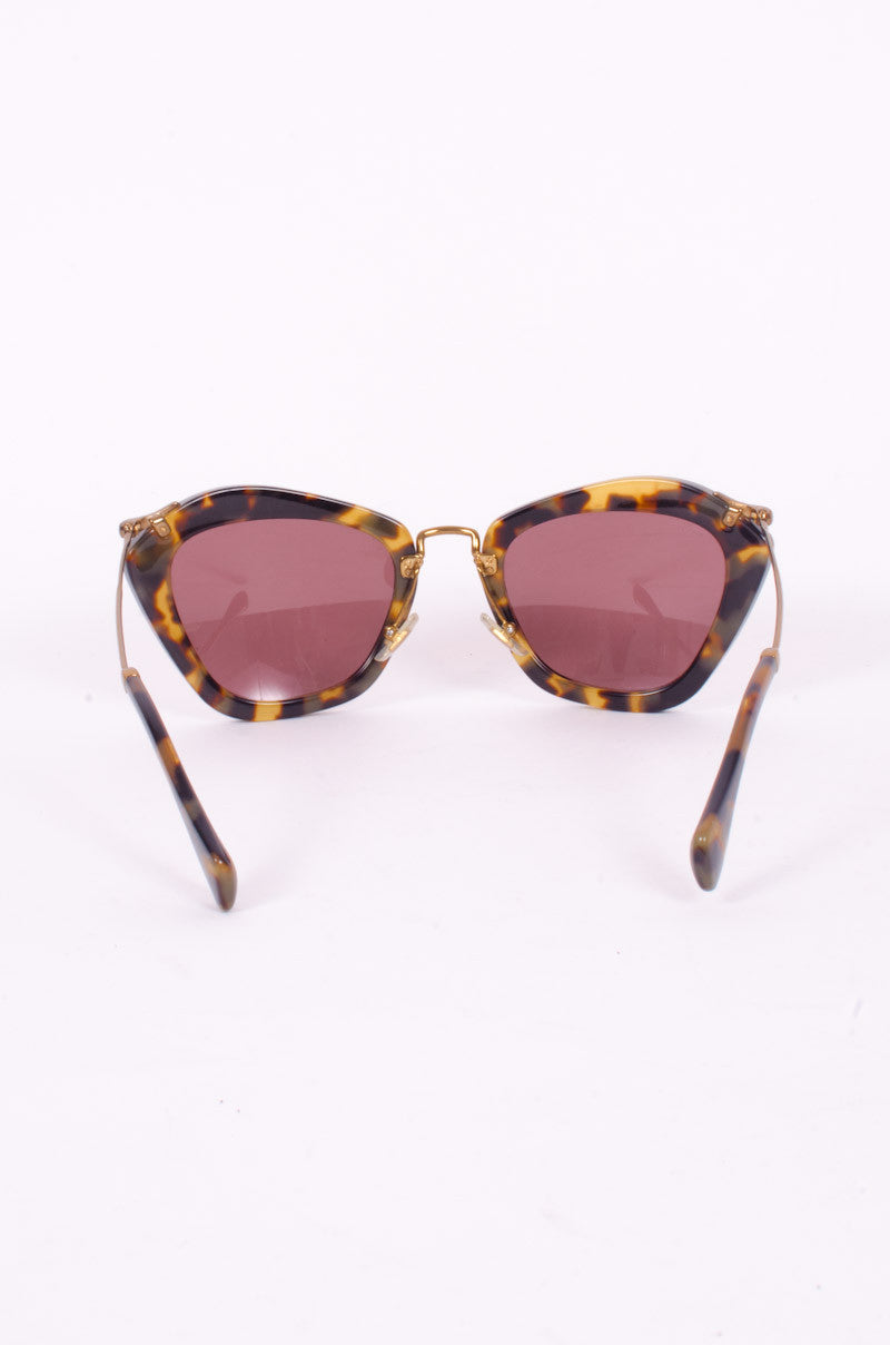 TORTOISESHELL CAT EYE SUNGLASSES
