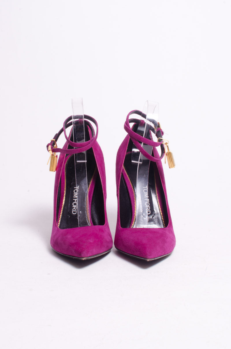 FUCHSIA PADLOCK PUMPS