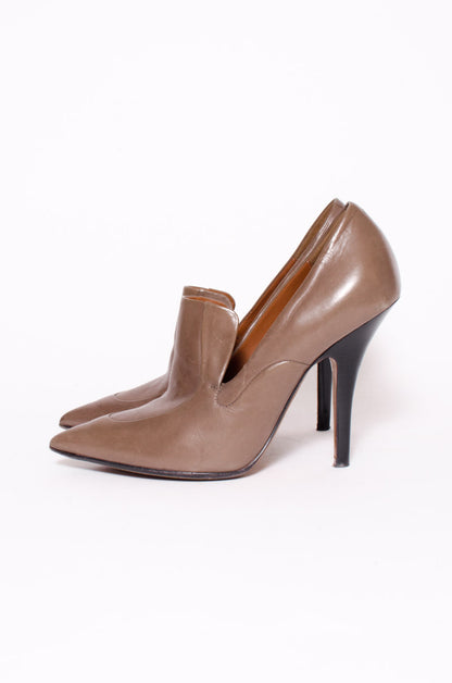 BROWN STILETTOS