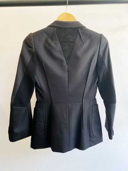 TAILORED BLACK BLAZER
