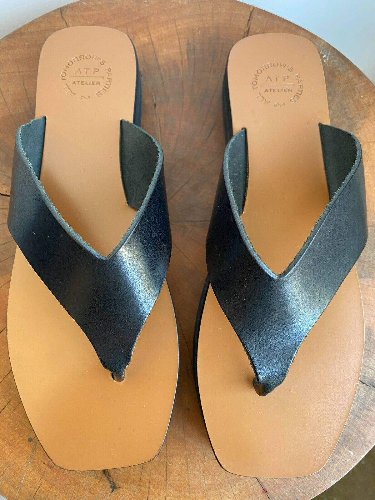 MELITTO SANDALS