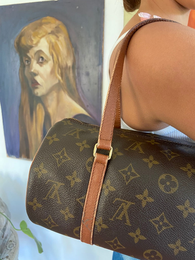 Louis Vuitton Midnight blue Leather Whipstitching embossed