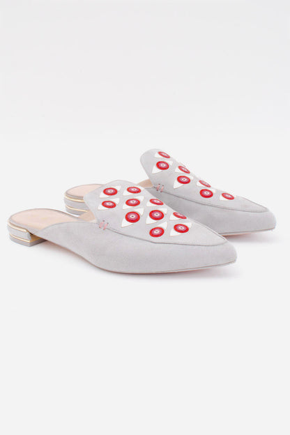 GIGI HADID EYELOVE MORE SLIPPERS